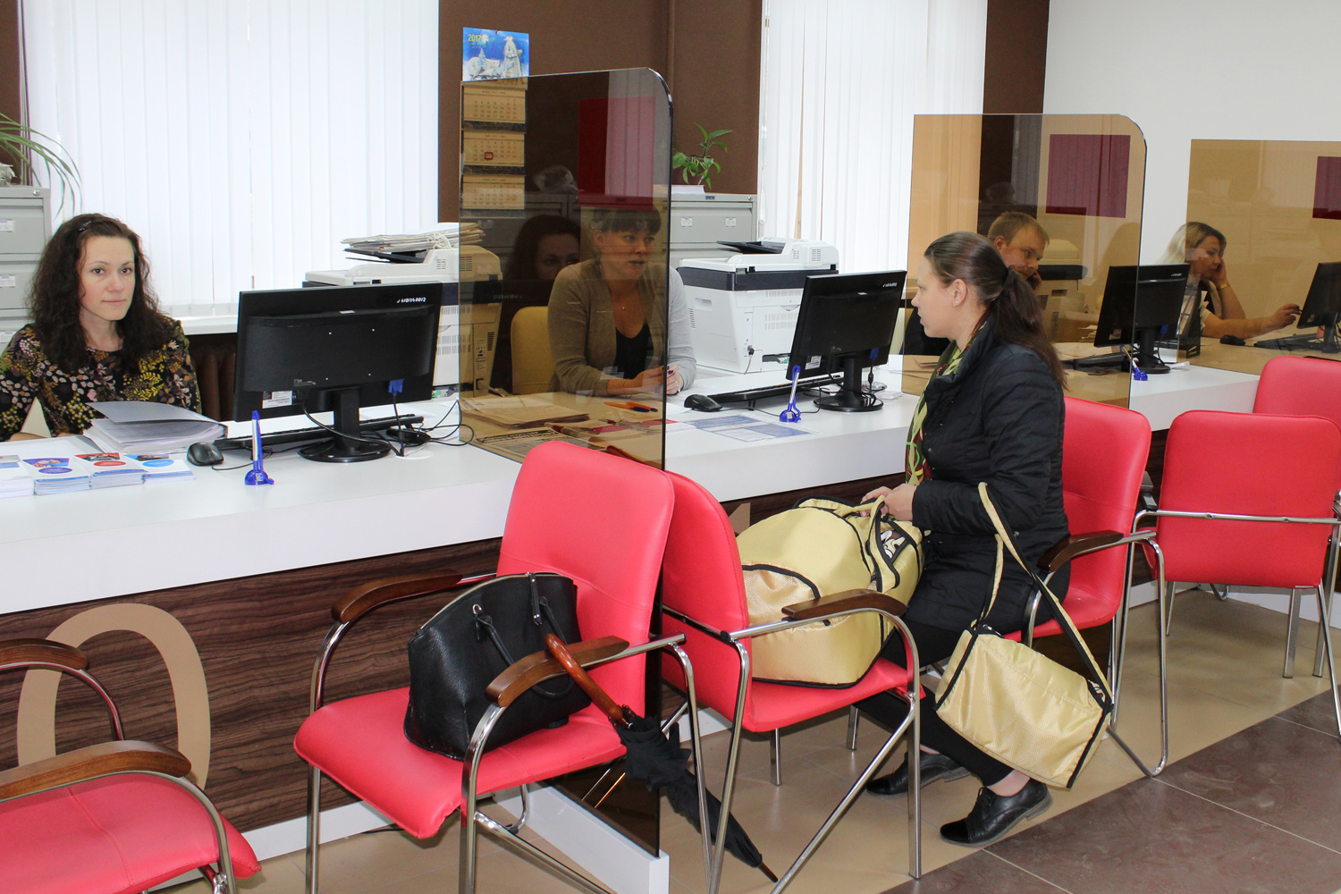 Специалисты ПФР приняли участие в Дне открытых дверей на базе МФЦ