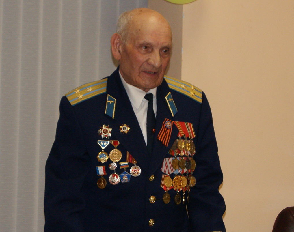 Родился в один день с Победой