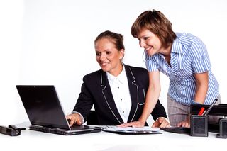 Оформить пенсию через работодателя: удобно работнику, выгодно руководителю