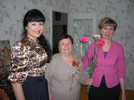 В преддверии Дня Победы сотрудники ПФР посетили ветеранов Великой Отечественной войны и тружеников тыла 