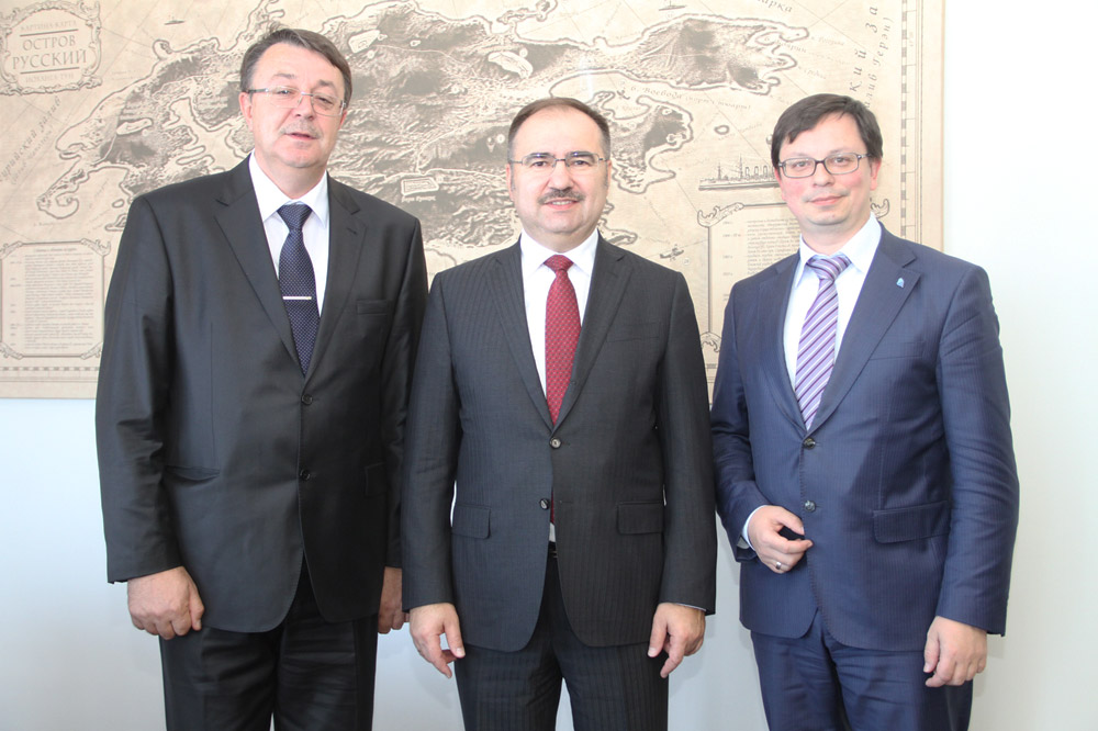 Глава Пенсионного фонда России: ДВФУ — крупнейший страхователь в Приморском крае