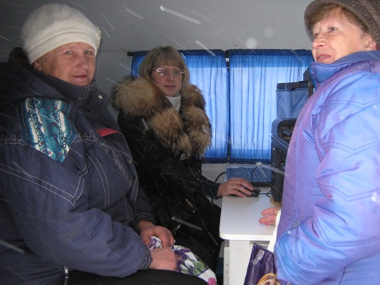      Передвижная клиентская служба продолжает свою работу