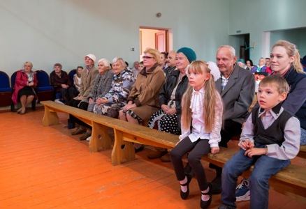 В Себежском районе в День пожилого человека  сотрудники Управления ПФР  встретились с жителями поселка Березка