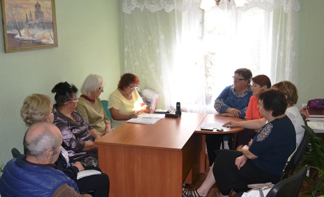 Начальник Отдела ПФР в Красногородском районе приняла участие  в заседании президиума районного Совета ветеранов