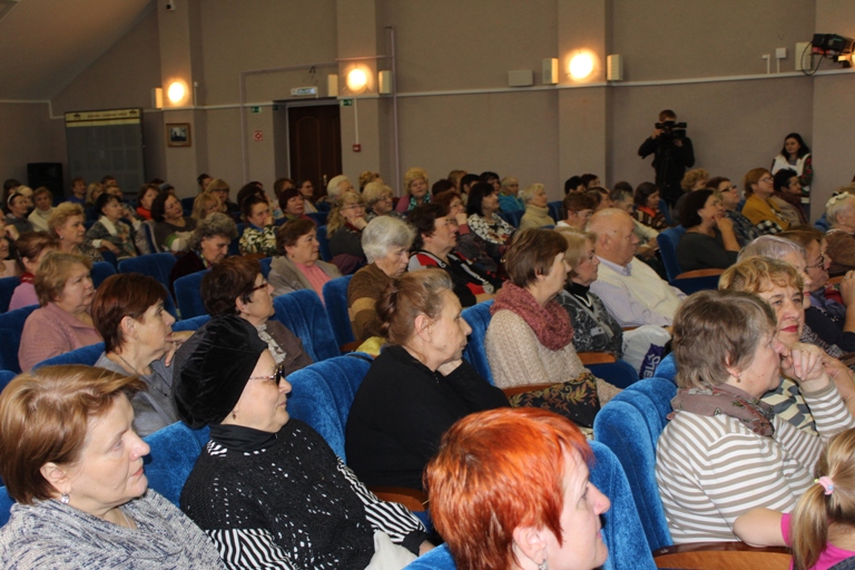 В  Псковской области более 1,5 тысяч граждан пожилого возраста пройдут обучение в Университете третьего возраста