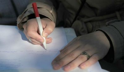 Пенсионеры – участники программы софинансирования могут писать заявления на получение выплаты