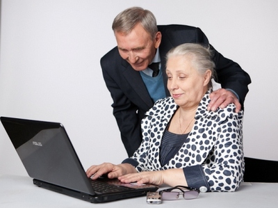 Всё больше рязанцев назначают пенсию через интернет, не выходя из дома: 88,5% заявлений, поданных в регионе с начала октября, были направлены в электронном виде 