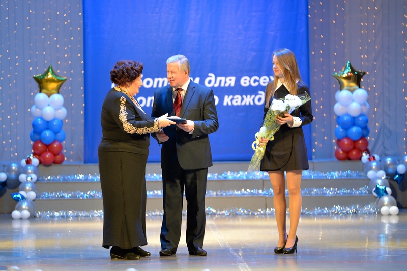 Специалистам Пенсионного фонда РФ в регионе вручены правительственные и ведомственные награды