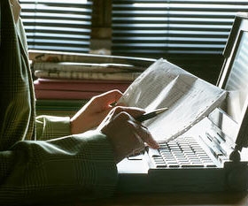 Весна. Отчёты «всходят»...