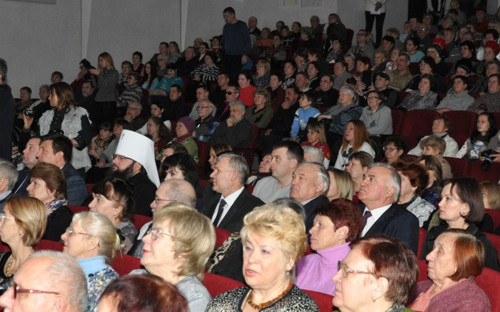 Управляющий ОПФР по Смоленской области Ю.А. Селезнев  принял участие в торжественном мероприятии, приуроченном к Международному дню инвалидов.