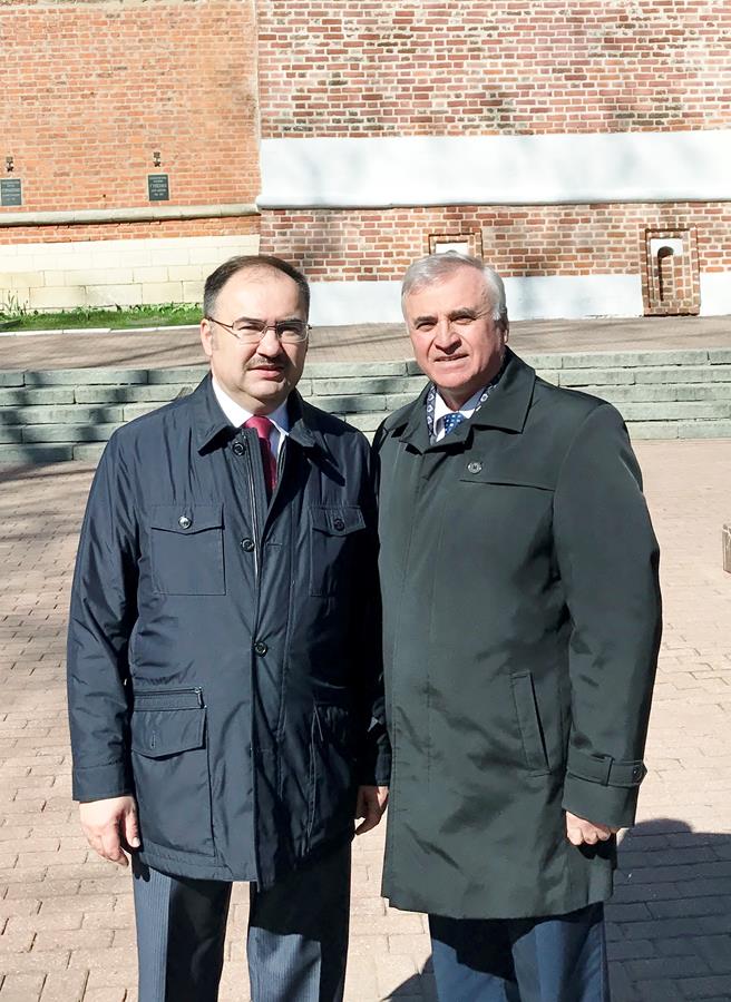 Смоляне встречали высоких гостей из столицы.