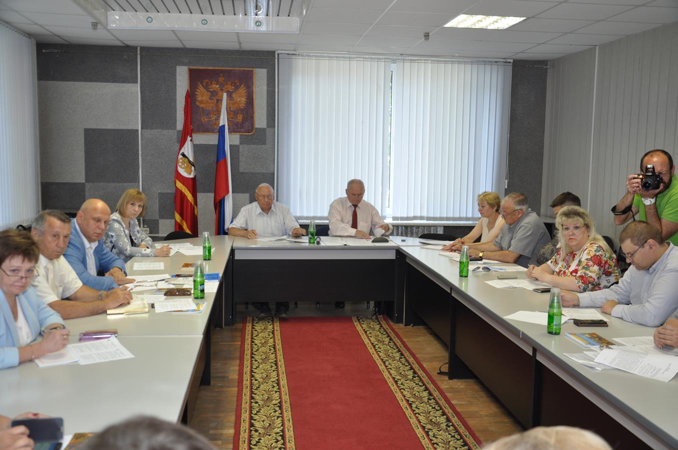 В Общественной палате Смоленской области состоялся круглый стол по вопросам увеличения периода трудоспособности граждан.