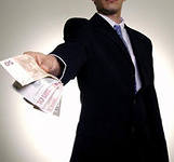 «Теневая» заработная плата не панацея от «лишних» страховых взносов