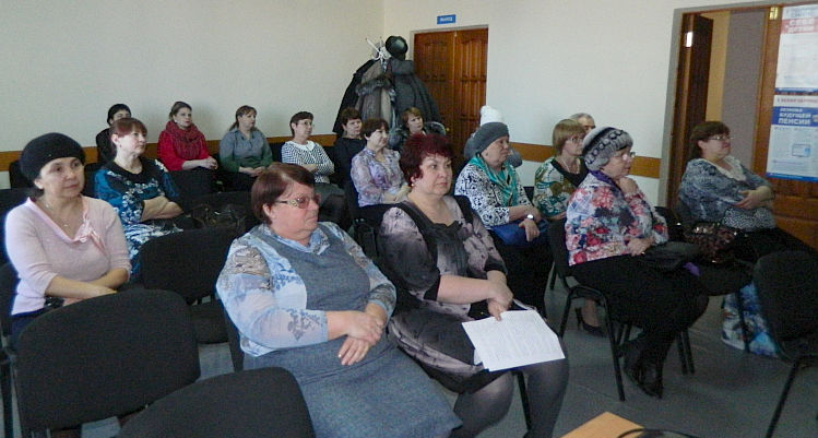 В УПФР в г. Камышлове и Камышловском районе состоялось очередное занятие в школе молодого пенсионера