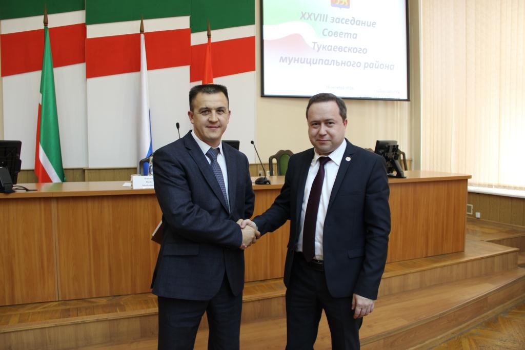 Эдуард Вафин в качестве члена конкурсной комиссии принял участие в выборах руководителя Исполкома Тукаевского района