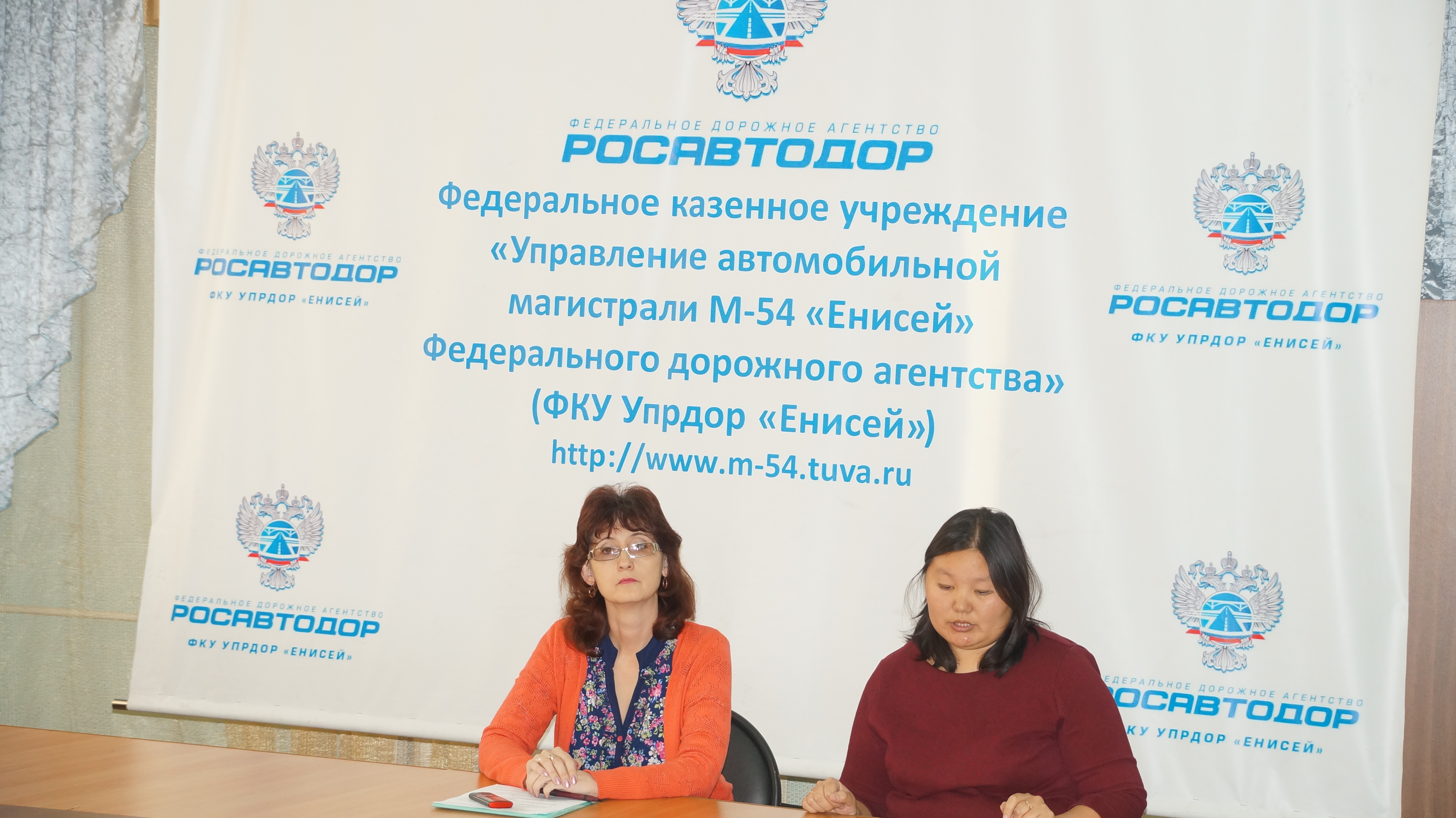 Продолжаются встречи в трудовых коллективах Тувы