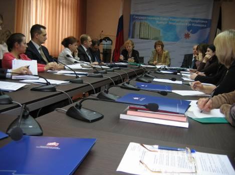 Отделение ПФР по Удмуртской Республике призывает индивидуальных предпринимателей позаботиться о своевременной подаче декларации о доходах в налоговые органы