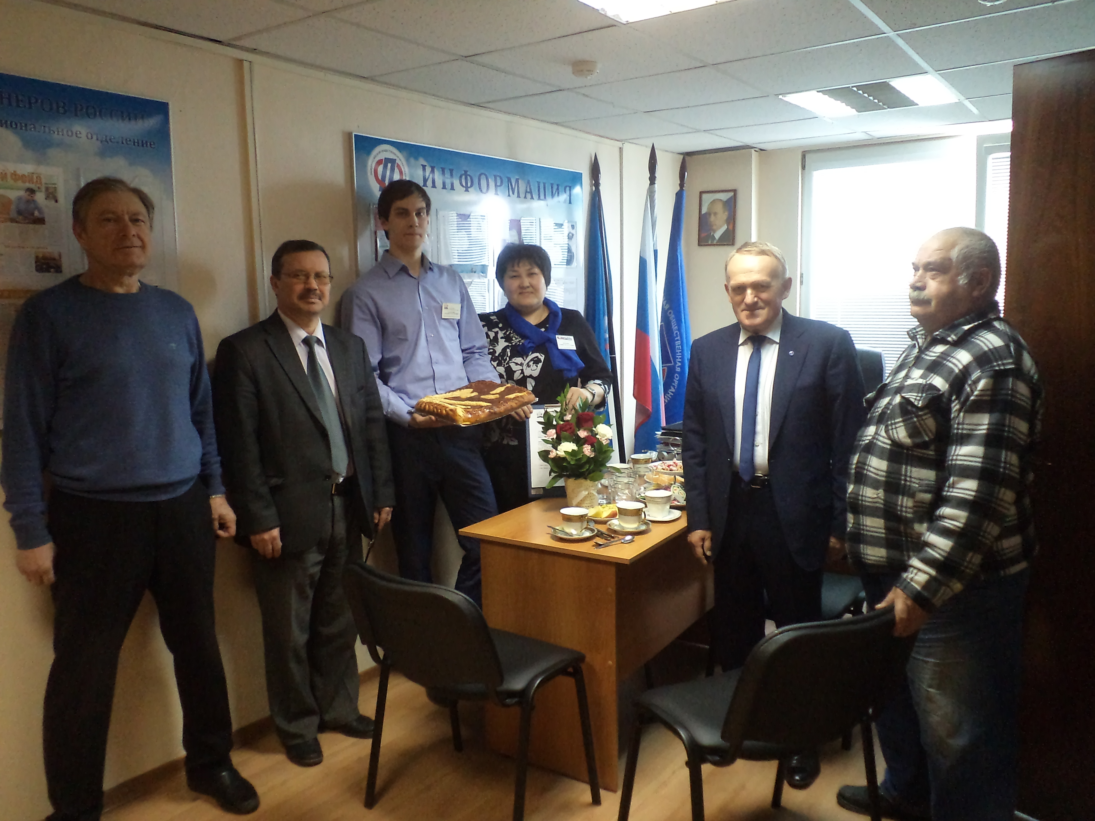 Отделение Пенсионного фонда  поздравило ямальских пенсионеров с Днем победы!