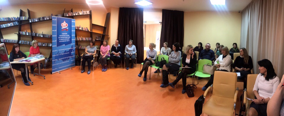 Что нужно знать про новый закон о пенсиях: жители города Салехарда встретились с сотрудниками ПФР.