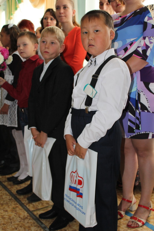 Поздравили подшефных