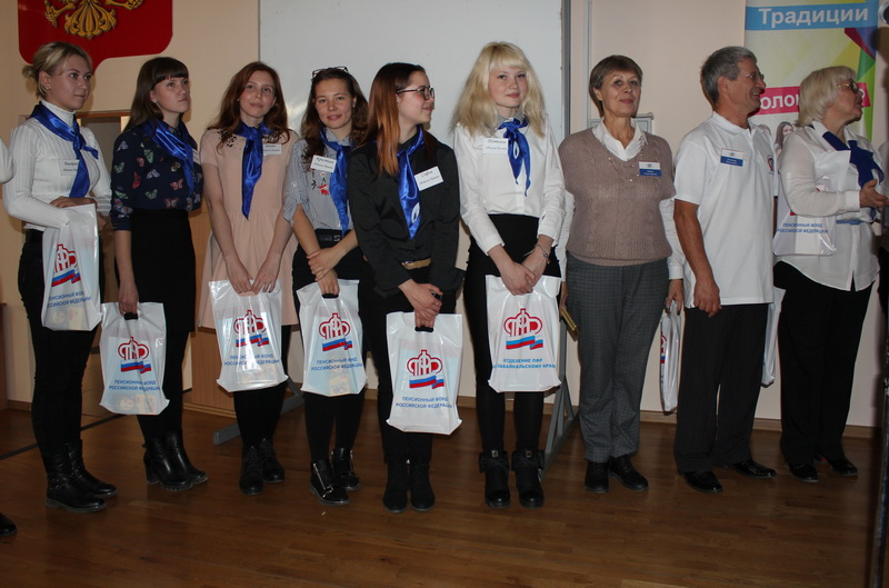 Пенсионеры против студентов