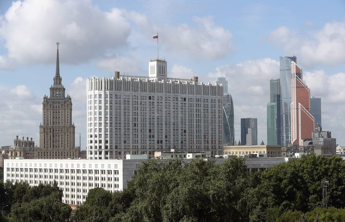 Правительство РФ расширило доступ к социальной поддержке для семей с детьми