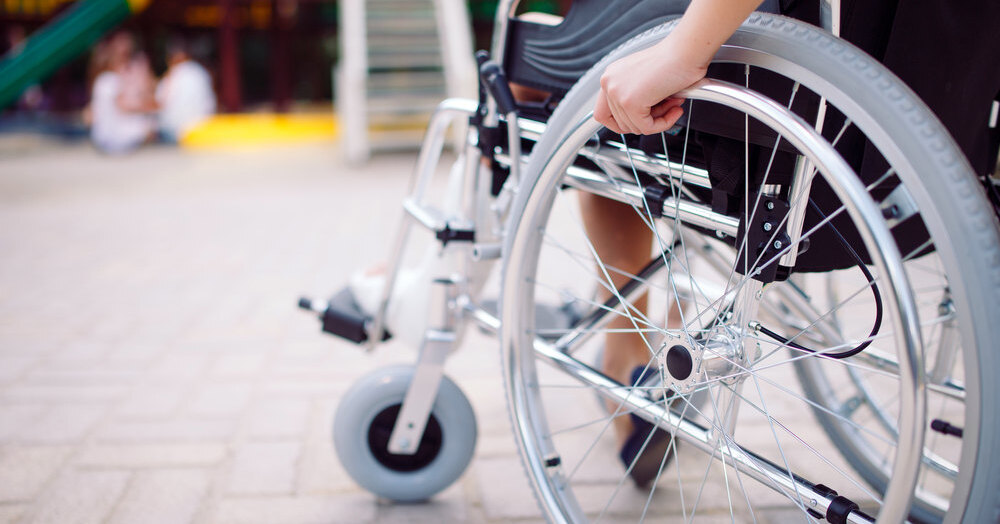 В Мордовии отделение Фонда обеспечило инвалида высокотехнологичной коляской