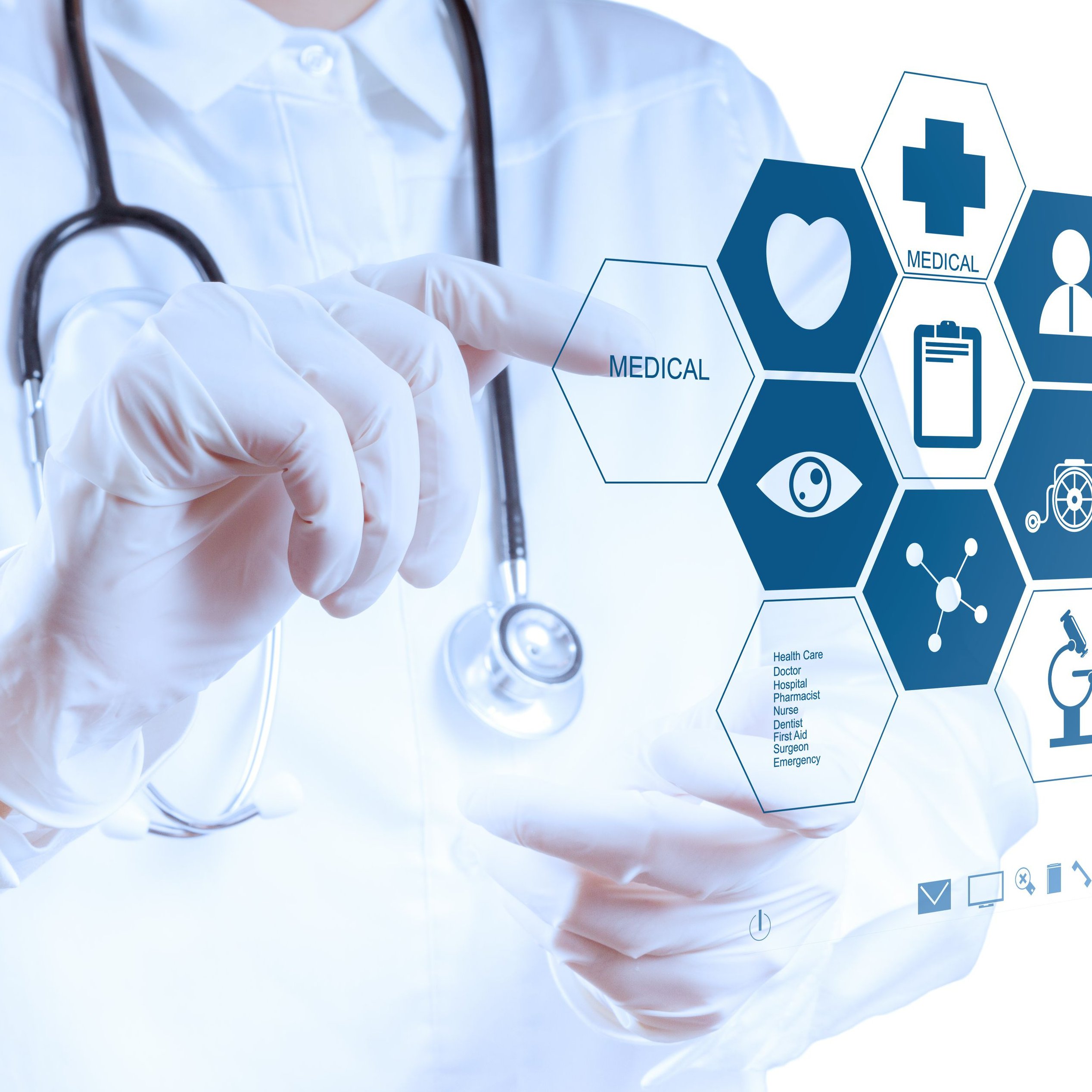 Фонд социального страхования в Приморье обеспечил инвалида высокотехнологичным протезом бедра