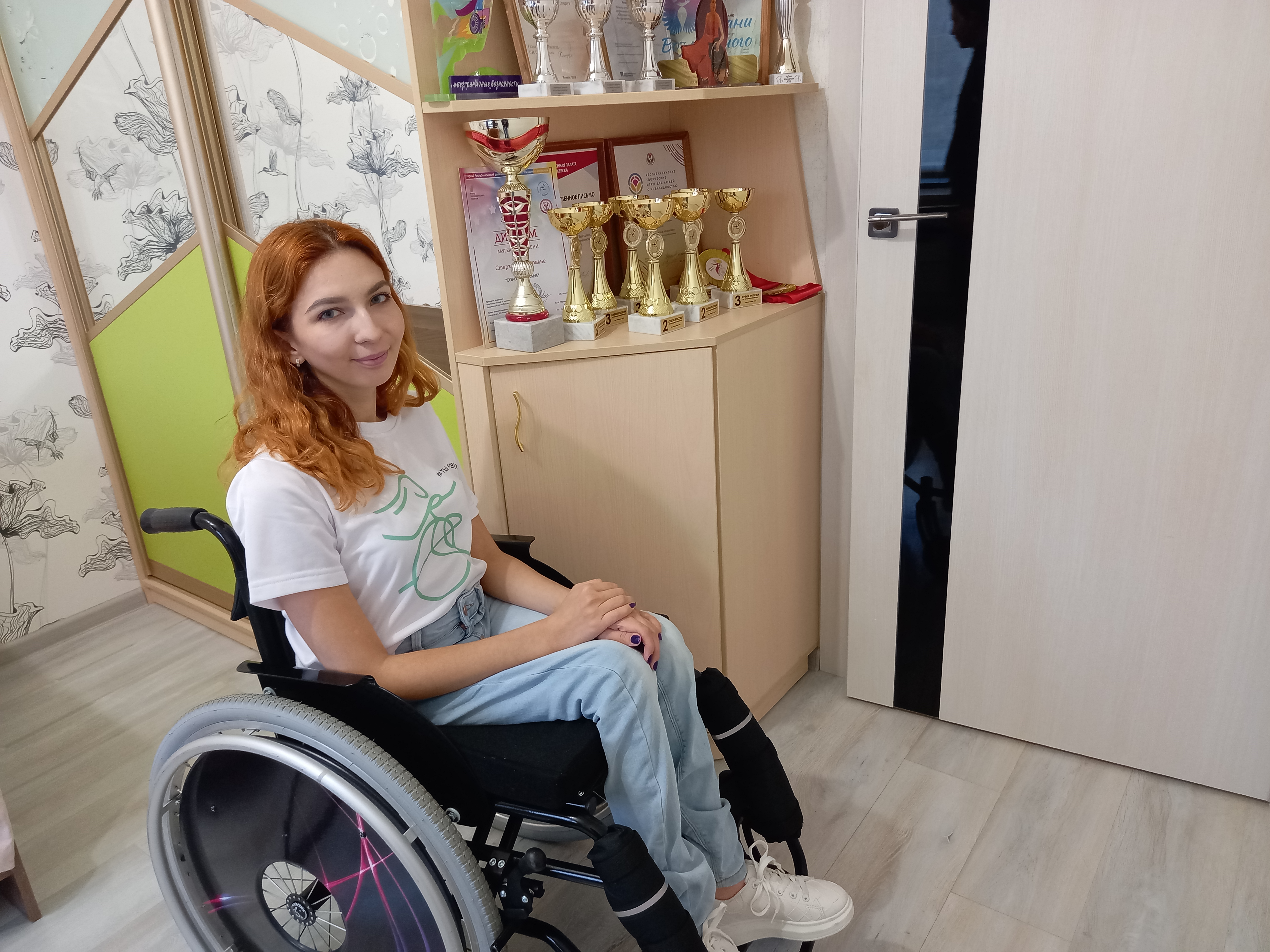 11 жителей Удмуртской Республики получили от Фонда социального страхования кресла-коляски активного типа