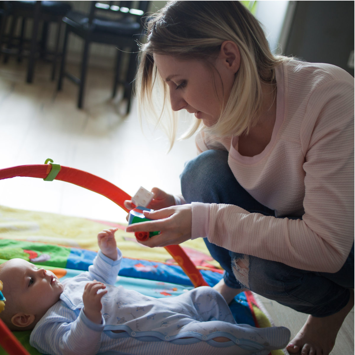 Миллионы мам в России получают поддержку Социального фонда