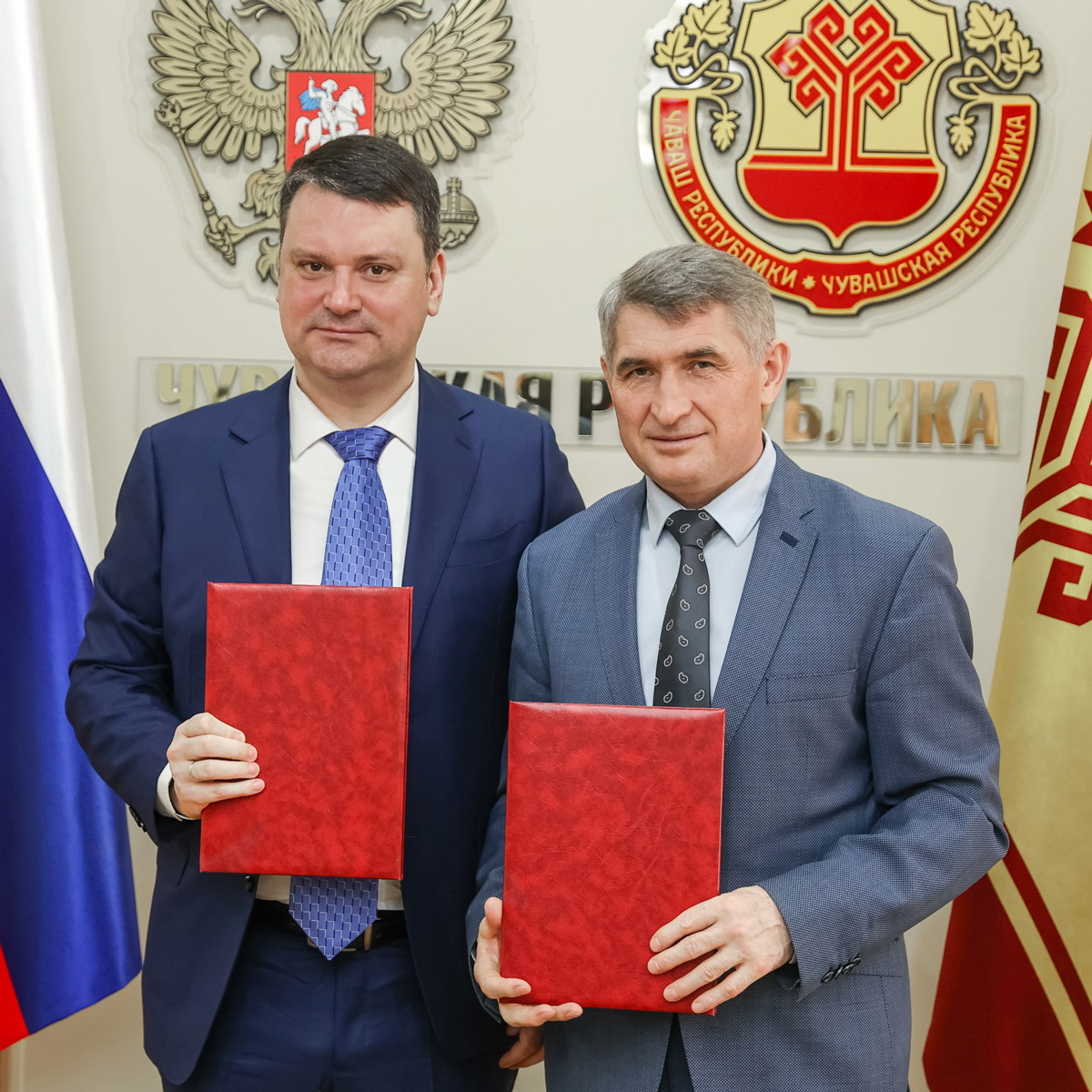 Председатель Соцфонда Сергей Чирков заключил соглашение  о сотрудничестве с главой Чувашии 