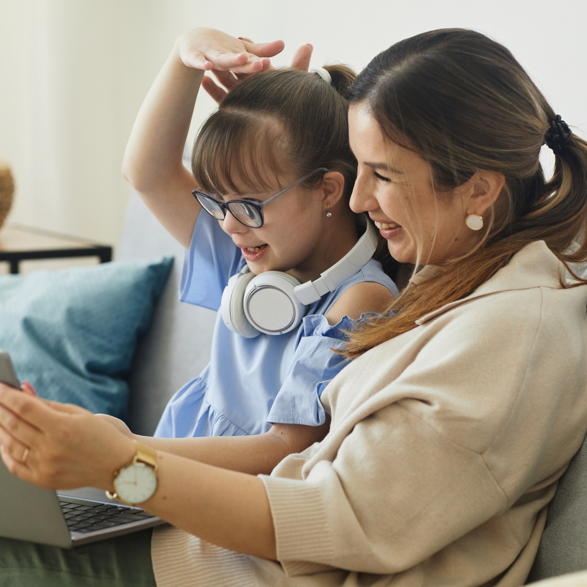 Соцфонд оплатил дополнительные выходные для 130 тысяч родителей детей-инвалидов