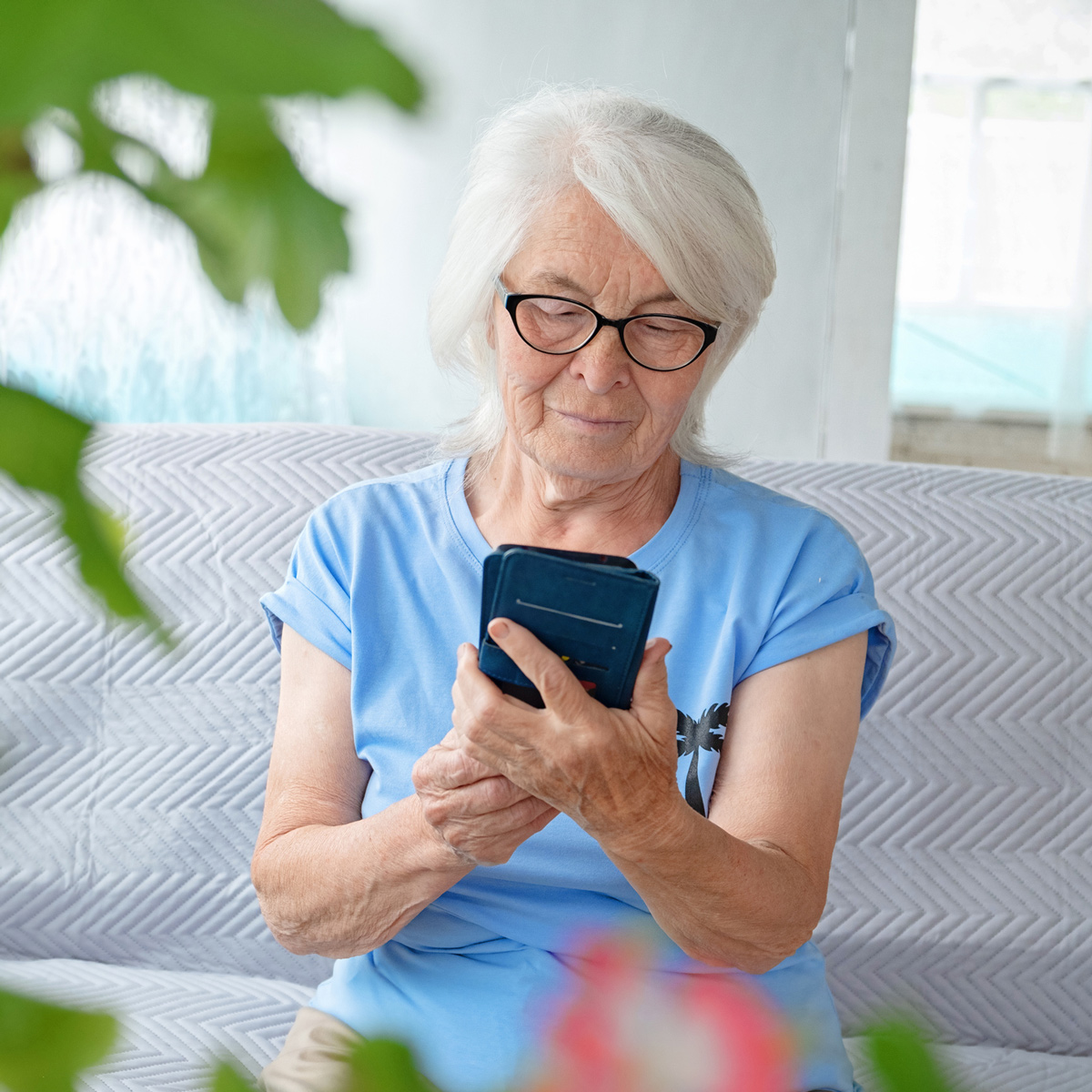 Оформить проезд или получить скидку: куар-код пенсионера поможет